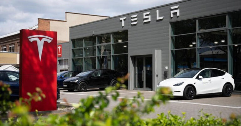 cbsn fusion tesla announces layoffs and plan to make more affordable vehicles thumbnail 2860162 640x360