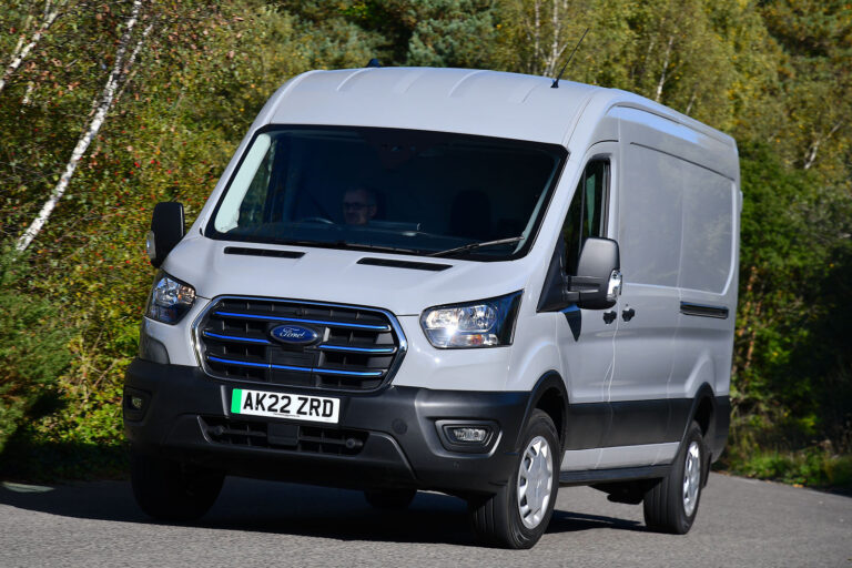 ford e transit front tracking