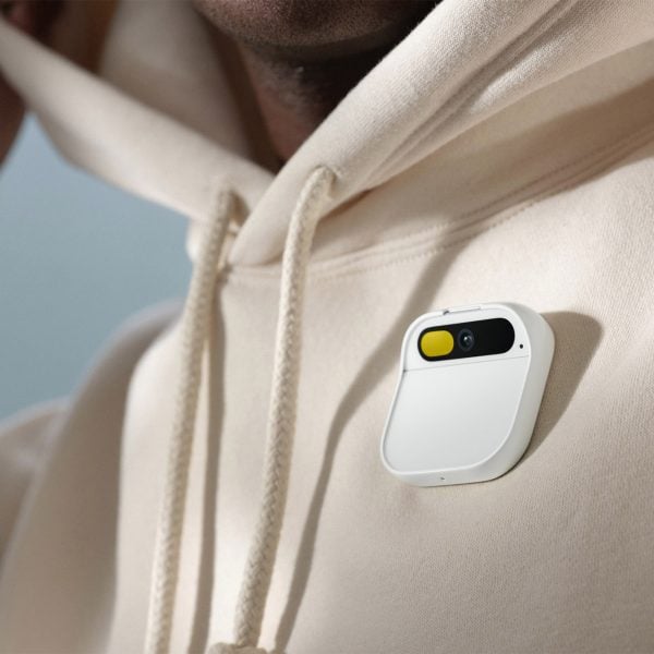 humane ai pin hero dezeen 2364 col 0