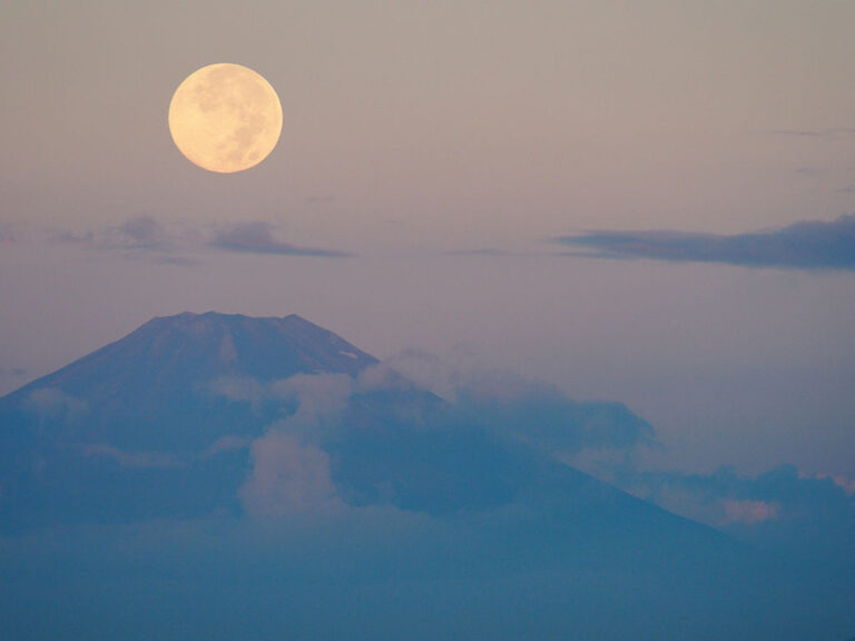 1024px moon and mt fuji september 2012 1