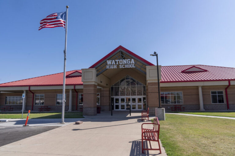 Watonga school front OKNO103 1024x683