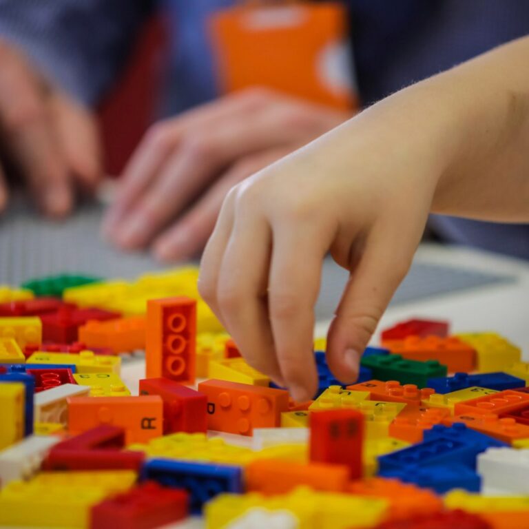 lego braille bricks children design dezeen sq2 1 1024x1024