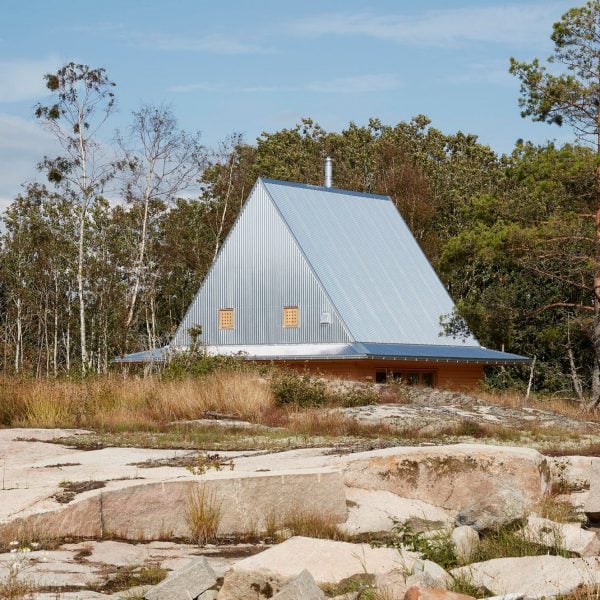 studio ellsinger hee house sweden hero dezeen 2364 col 0