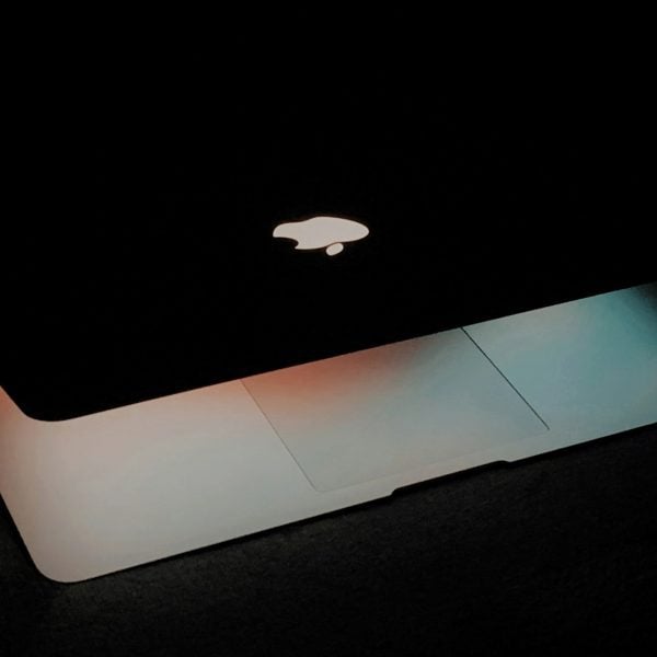 macbook hero dezeen 2364 col 0