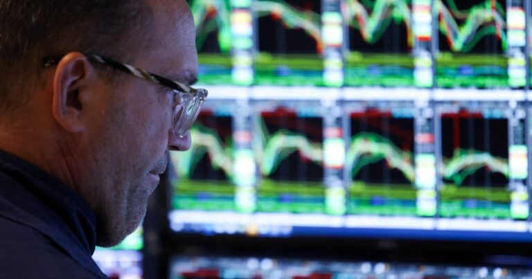 cbsn fusion explaining stock market uncertainty amid tariff back forths canada thumbnail