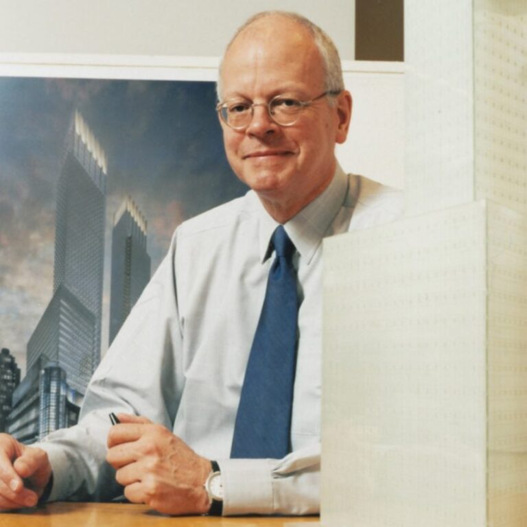 david childs portrait dezeen 2364 sq 1 852x852