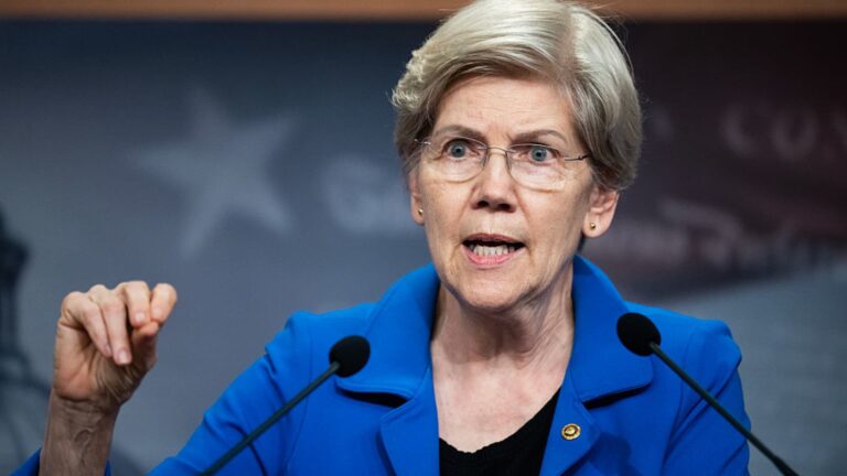 108132924 1744827721723 gettyimages 2207735789 dems budget512 040325