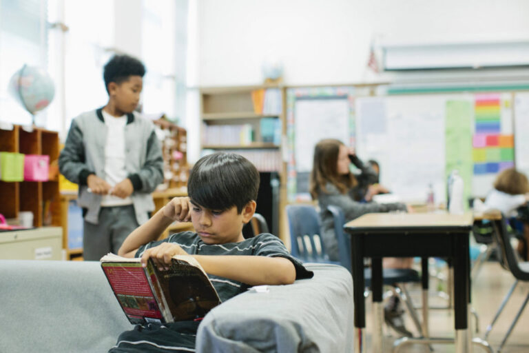 MS student reading books 1024x682