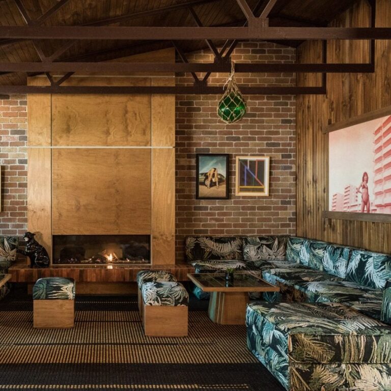 sea sea hotel crescent head australia george gorrow design studio interiors tommaso riva dezeen 2364 col 1 SQ 852x852