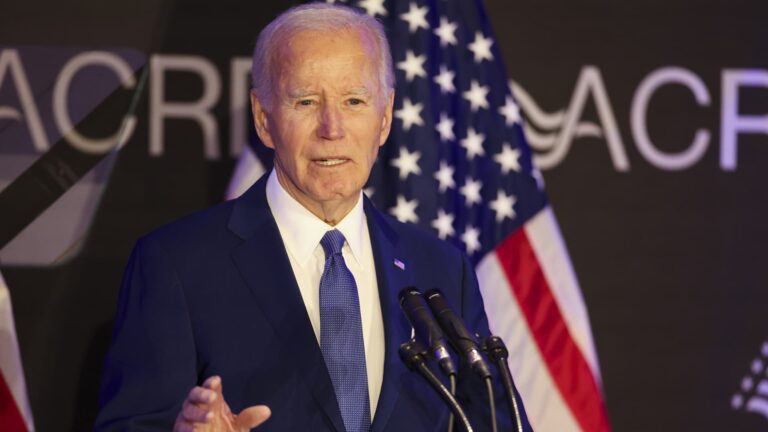 108132637 1744805273266 gettyimages 2209897850 US NEWS BIDEN SOCIAL SECURITY TB