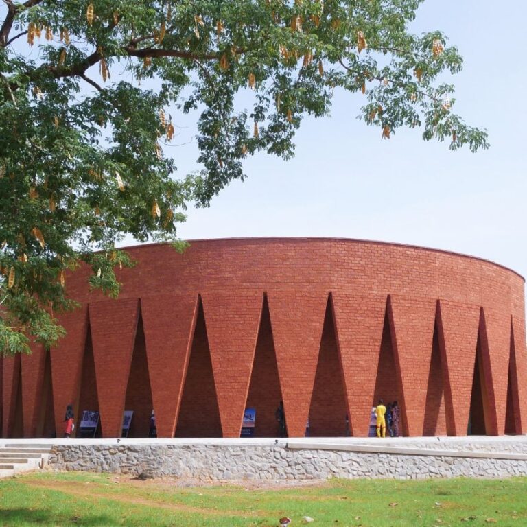 kere architecture thomas sankara mausoleum sq dezeen 2364 col 0 852x852