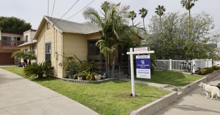 urlhttps3A2F2Fcalifornia times brightspot.s3.amazonaws.com2F492Fa32F7f07700f4097b22cc3077d6790a92F1423965 fi realtors agree to make commission changes 06 ajs